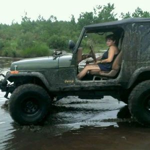 Meet your Posher, Pam